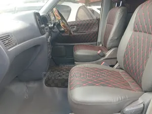 Toyota Noah 2.0 AWD (8 Seater) 2002 Silver