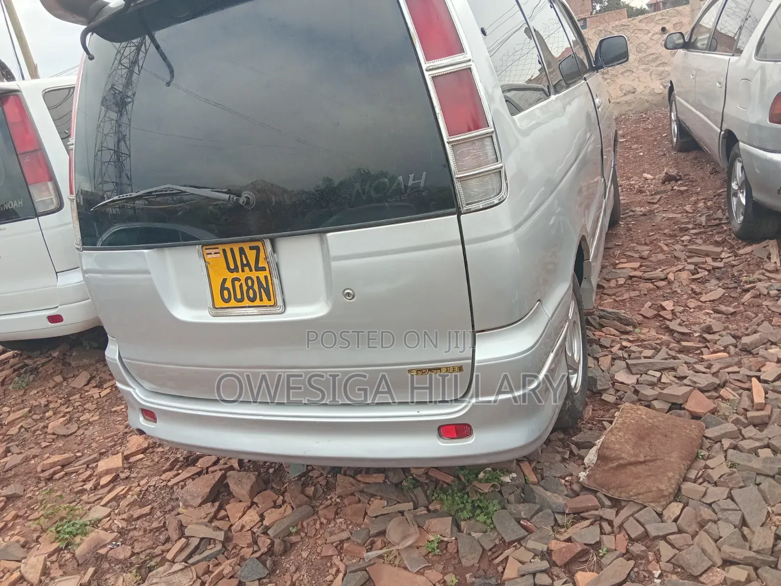 Toyota Noah 2.0 AWD (8 Seater) 2002 Silver