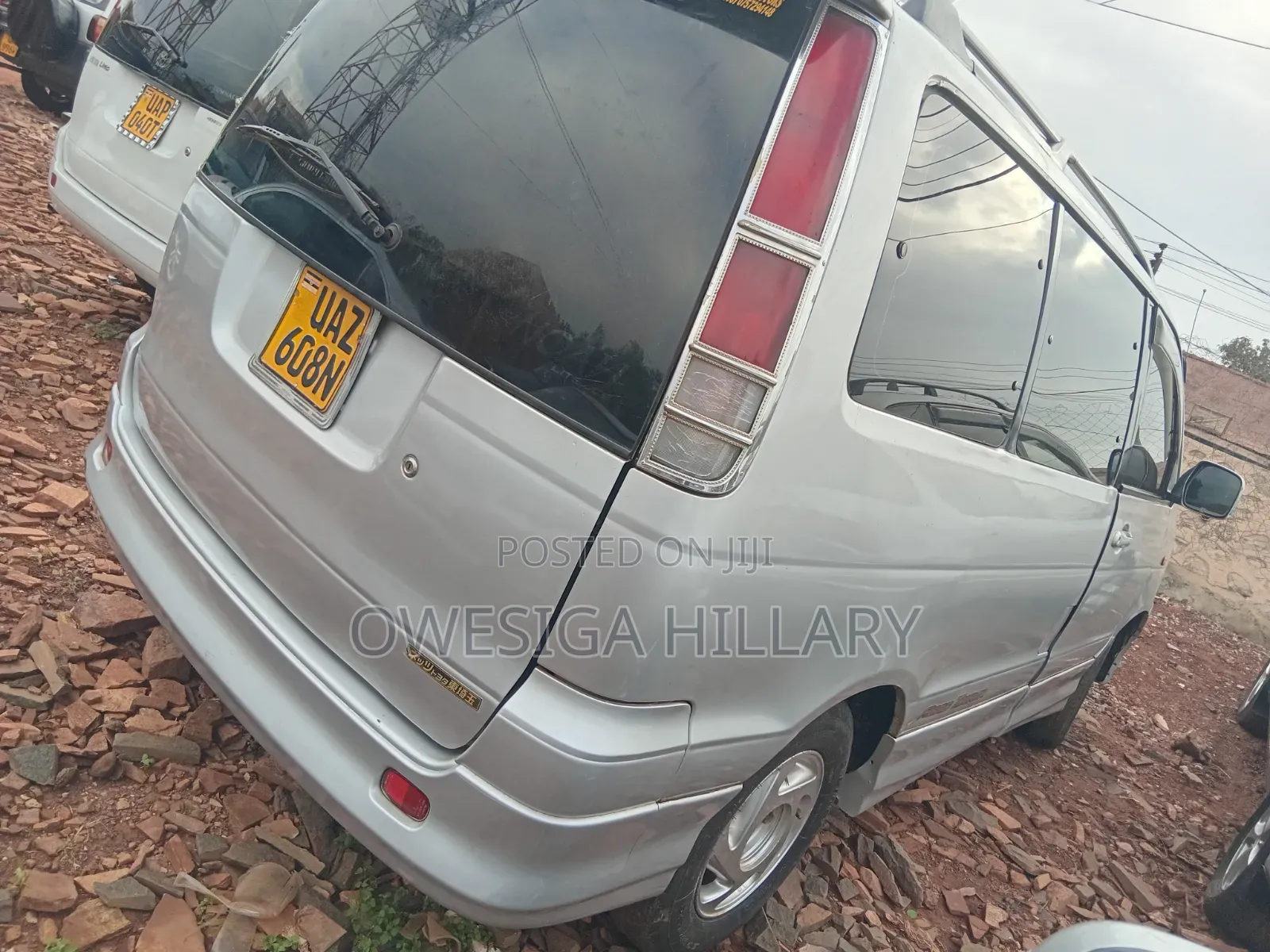 Toyota Noah 2.0 AWD (8 Seater) 2002 Silver