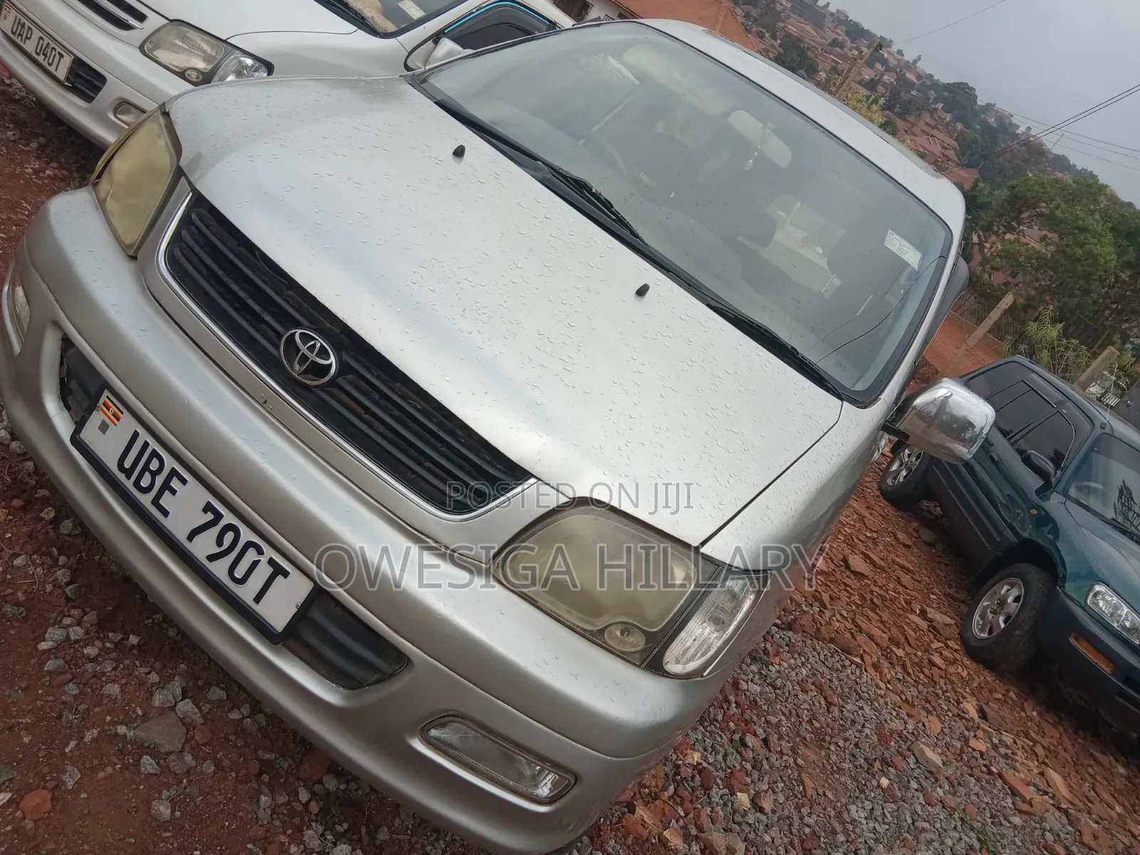 Toyota Noah 2.0 AWD (8 Seater) 2001 Silver