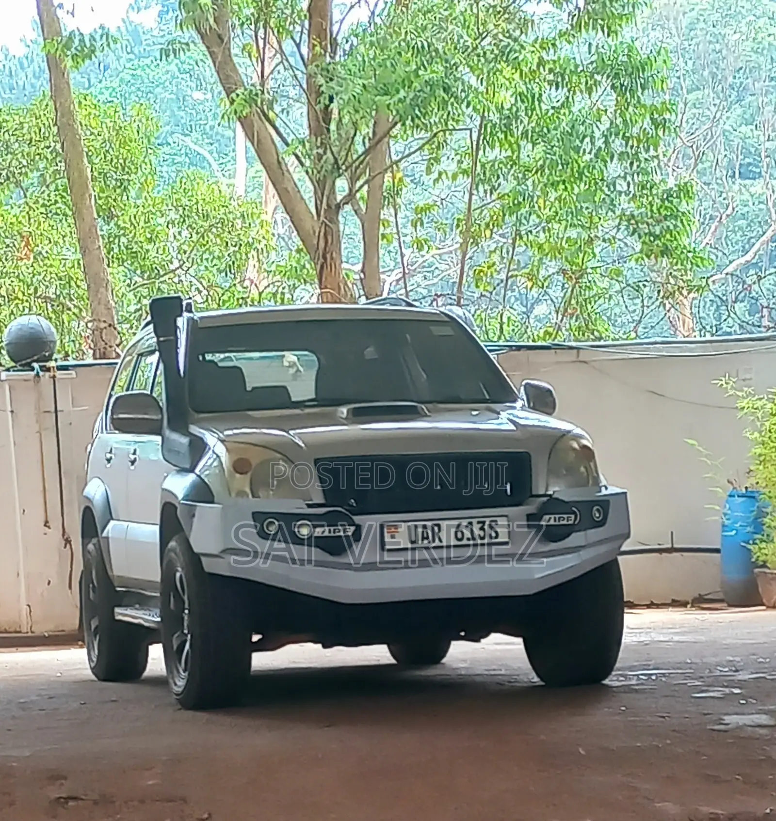 Toyota Land Cruiser 2009 Silver