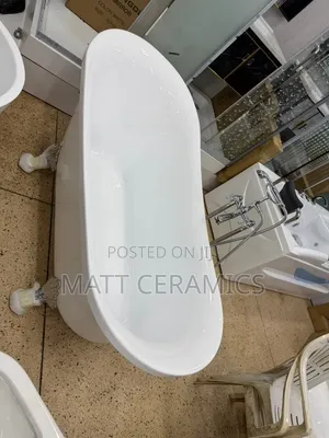 Small Jacuzzi Bathtubs