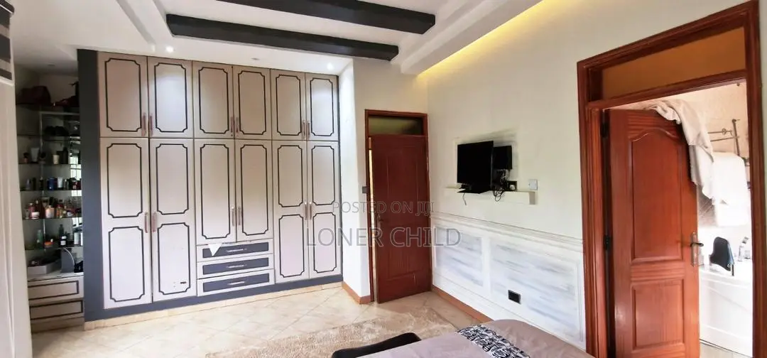 4bdrm Bungalow in Garuga, Central Division for sale