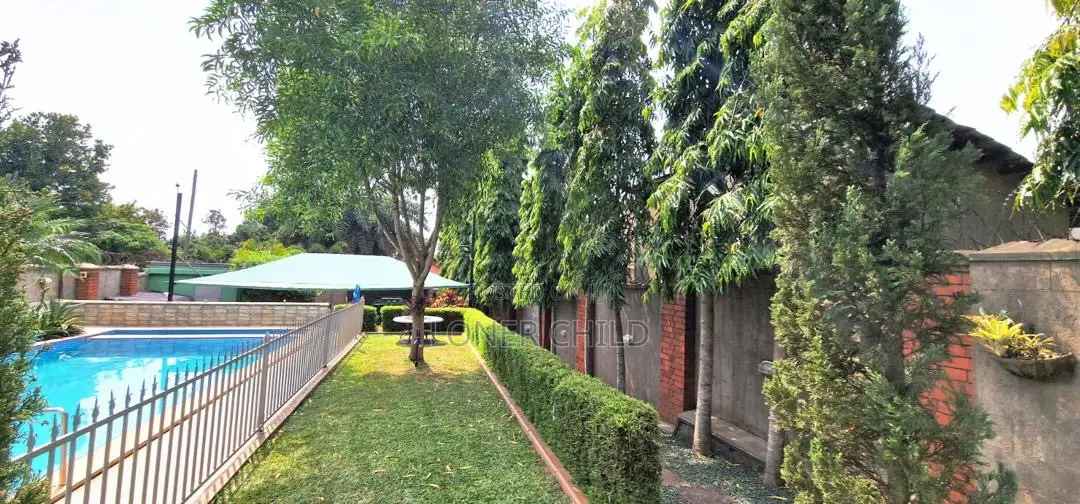 4bdrm Bungalow in Garuga, Central Division for sale