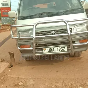 Toyota HiAce 2000 Grey