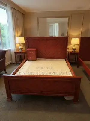 Brown 5*6 Bed in Hardwood Timber
