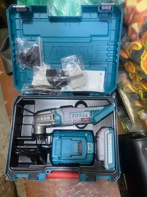 Total Multi- Cordless Tool