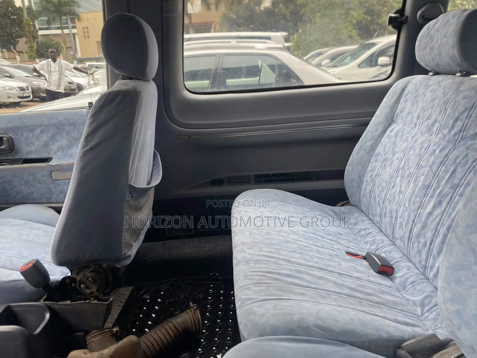 Toyota Noah 2.0 FWD (8 Seater) 2001 Gray