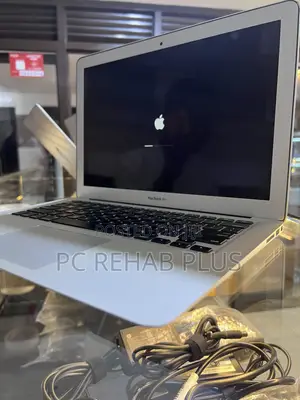 Laptop Apple MacBook Air 4GB Intel Core i5 SSD 128GB