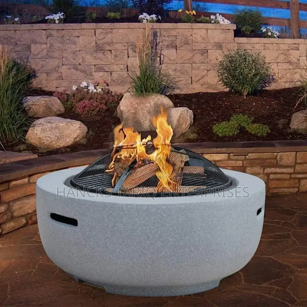 Round Magnesium Oxide (MgO) Faux-Concrete Outdoor Fire Pit and BBQ.
