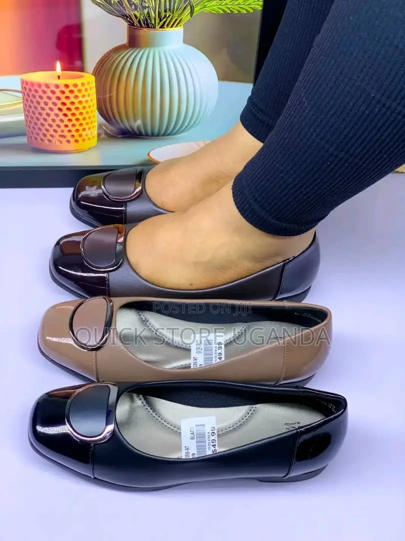 Ladies Pumps