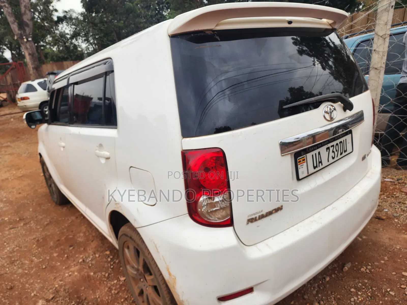 Toyota Corolla Rumion 2008 White