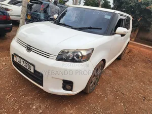 Toyota Corolla Rumion 2008 White