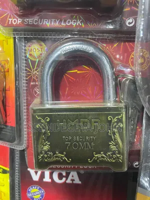 Heavy-Duty Padlock