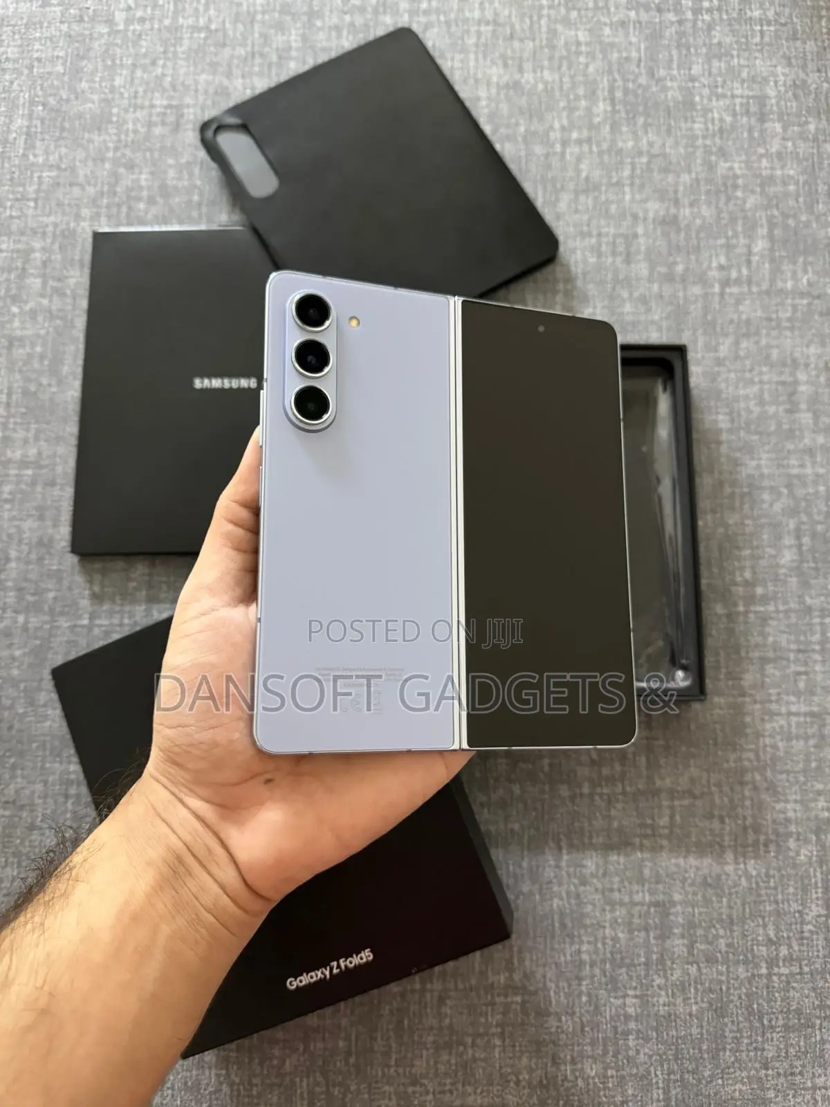 New Samsung Galaxy Z Fold 5 256 GB Gray