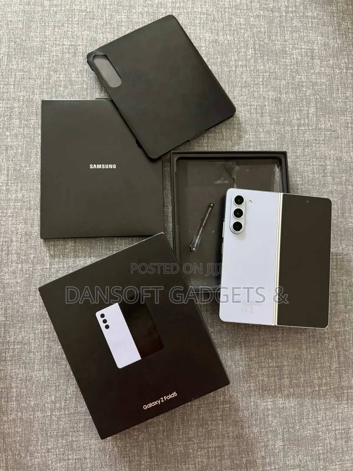 New Samsung Galaxy Z Fold 5 256 GB Gray
