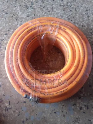 Orange Spray Pipe
