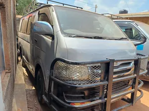 Toyota HiAce 2008 Silver