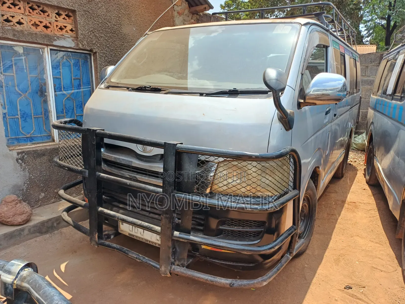 Toyota HiAce 2008 Silver