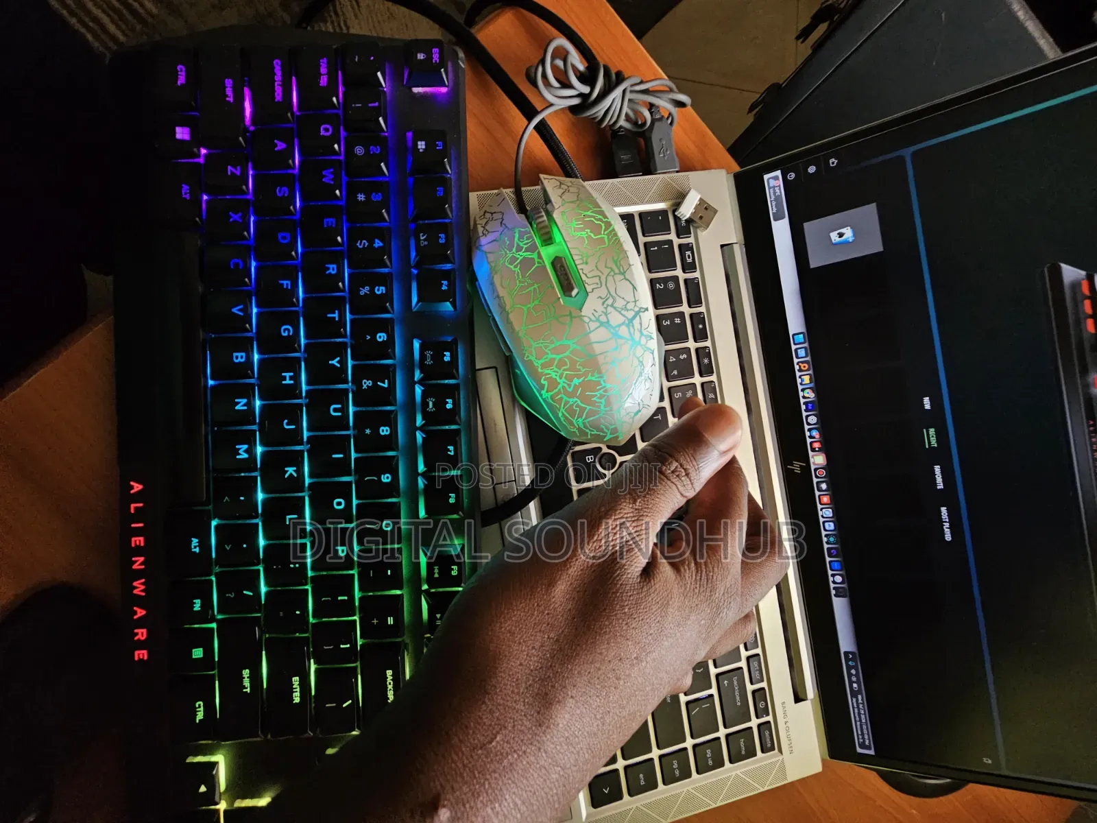 Alienware AW510K RGB Mechanical Gaming Keyboard, With a Free Mouse