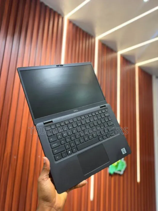 Laptop Dell Latitude 7310 16GB Intel Core i5 SSD 256GB
