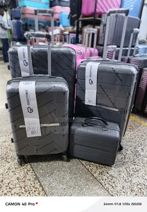 Quality Rubber Plastic Suitcases Full Set. 4pcs in 1set