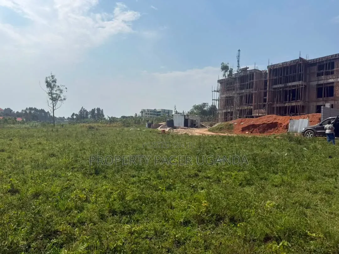 11 Decimals for Sale in Kira-Kitukutwe Parliamentary Sacco