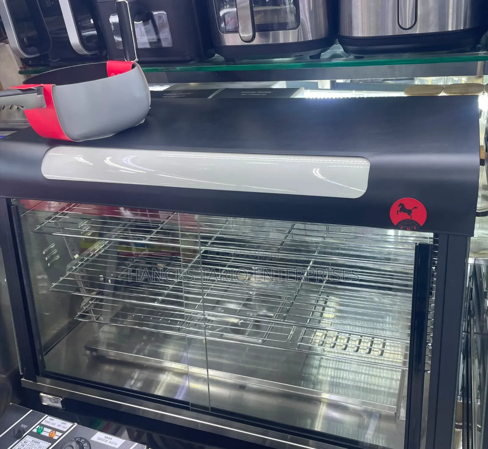 Commercial Countertop Food Display Warmer / Heated Showcase.