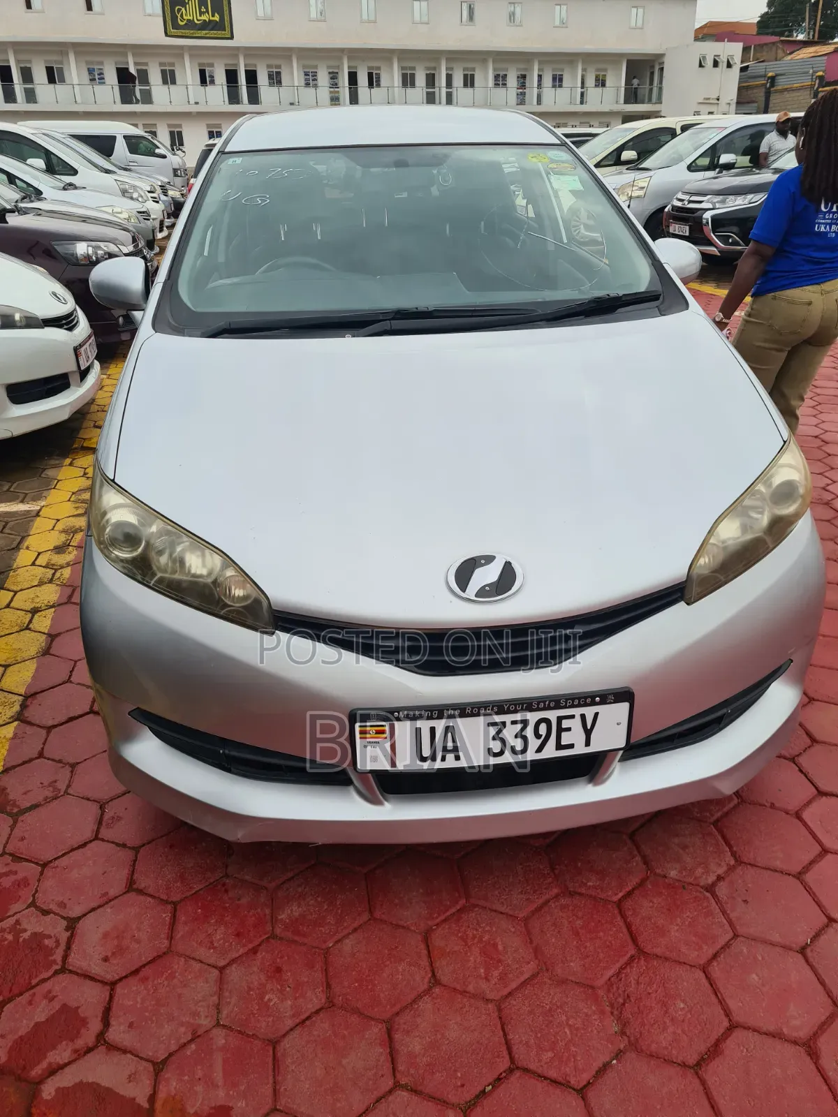 Toyota Wish 2012 Silver