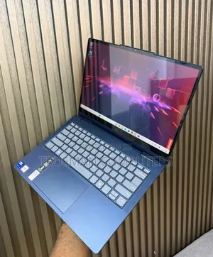Laptop Lenovo IdeaPad 520 8GB Intel Core Ultra 5 SSD 512GB