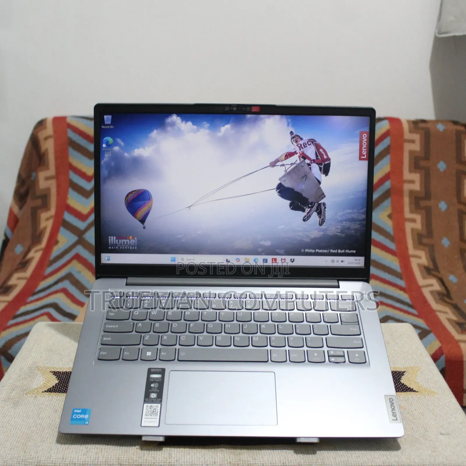 New Laptop Lenovo Ideapad 3-14IIL05 8GB Intel Core i3 SSD 512GB