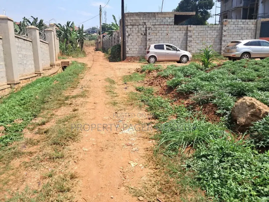 23 Decimals for Sale in Kira-Mulawa