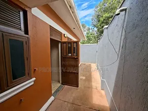 2bdrm House in Kira-Kitukutwe for rent