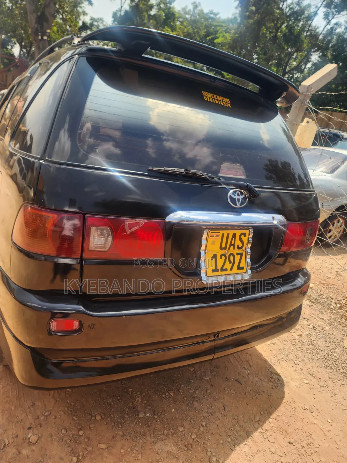 Toyota Ipsum 2000 Black