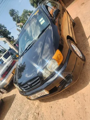 Toyota Ipsum 2000 Black