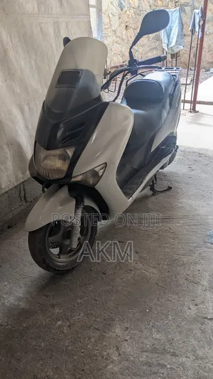Motorcycle 2018 White