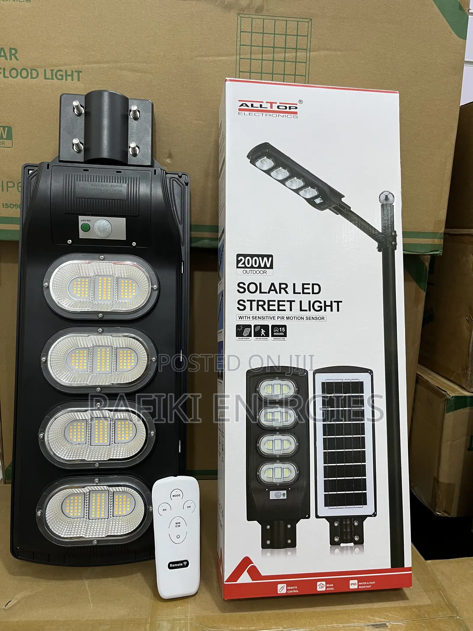 Solar LED Streetlight 200W