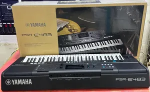 Yamaha
PSR 483 Keyboard