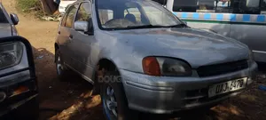 Toyota Starlet 1999 Silver