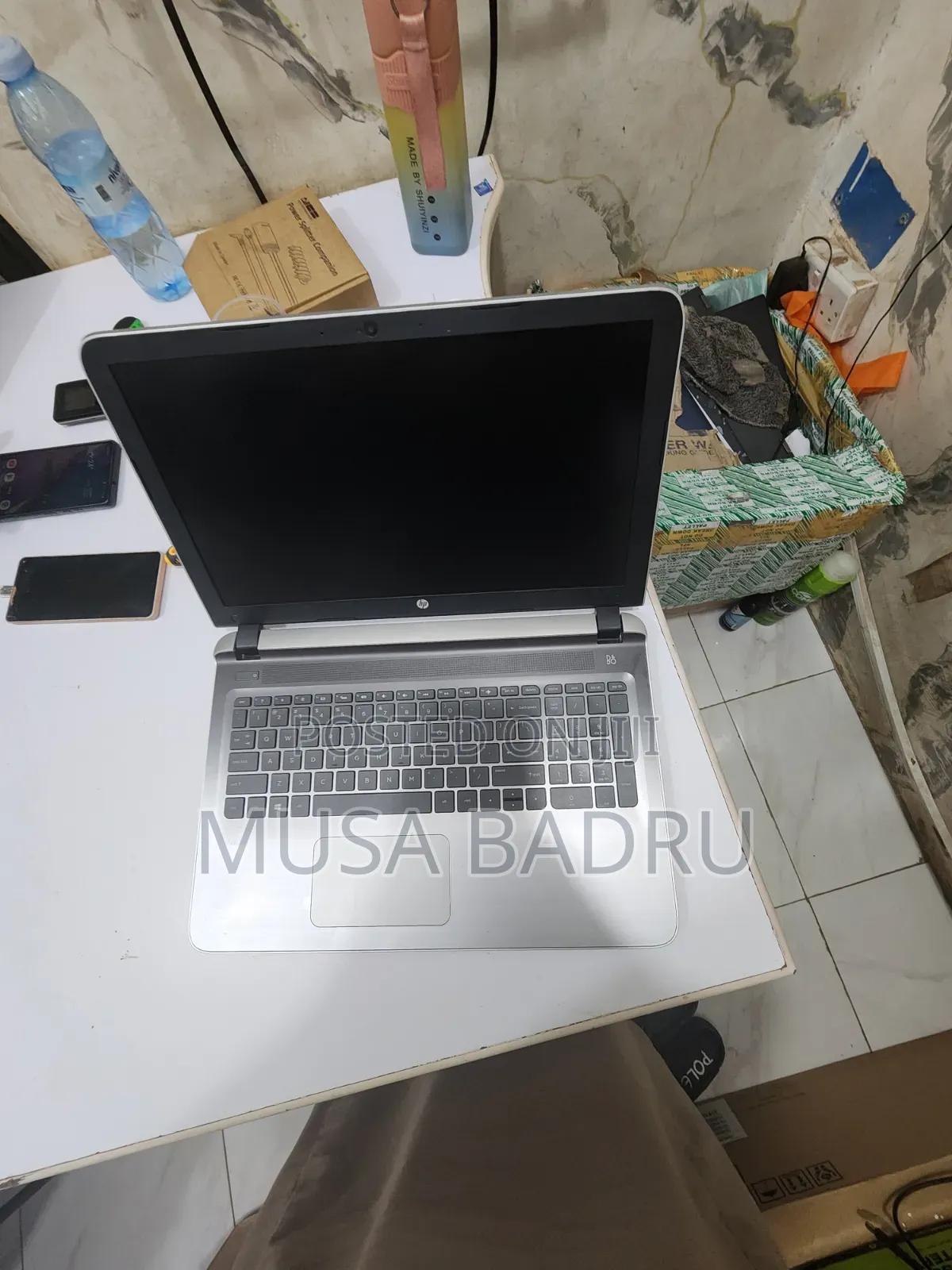 New Laptop HP Pavilion 15 8GB AMD A8 HDD+SSD 500GB