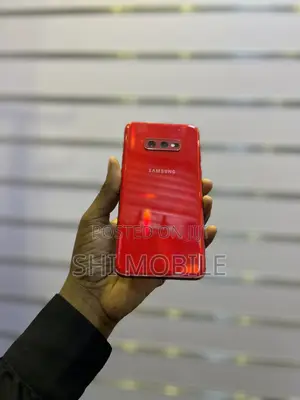 Samsung Galaxy S10e 128 GB Red