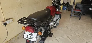 TVS HLX Plus ES 2025 Red