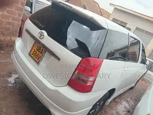 Toyota Wish 2006 White