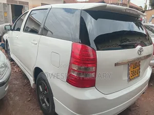 Toyota Wish 2006 White
