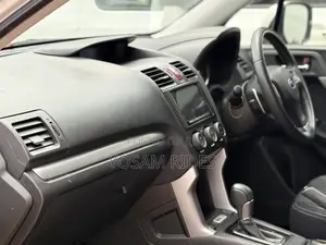 Subaru Forester 2012 White