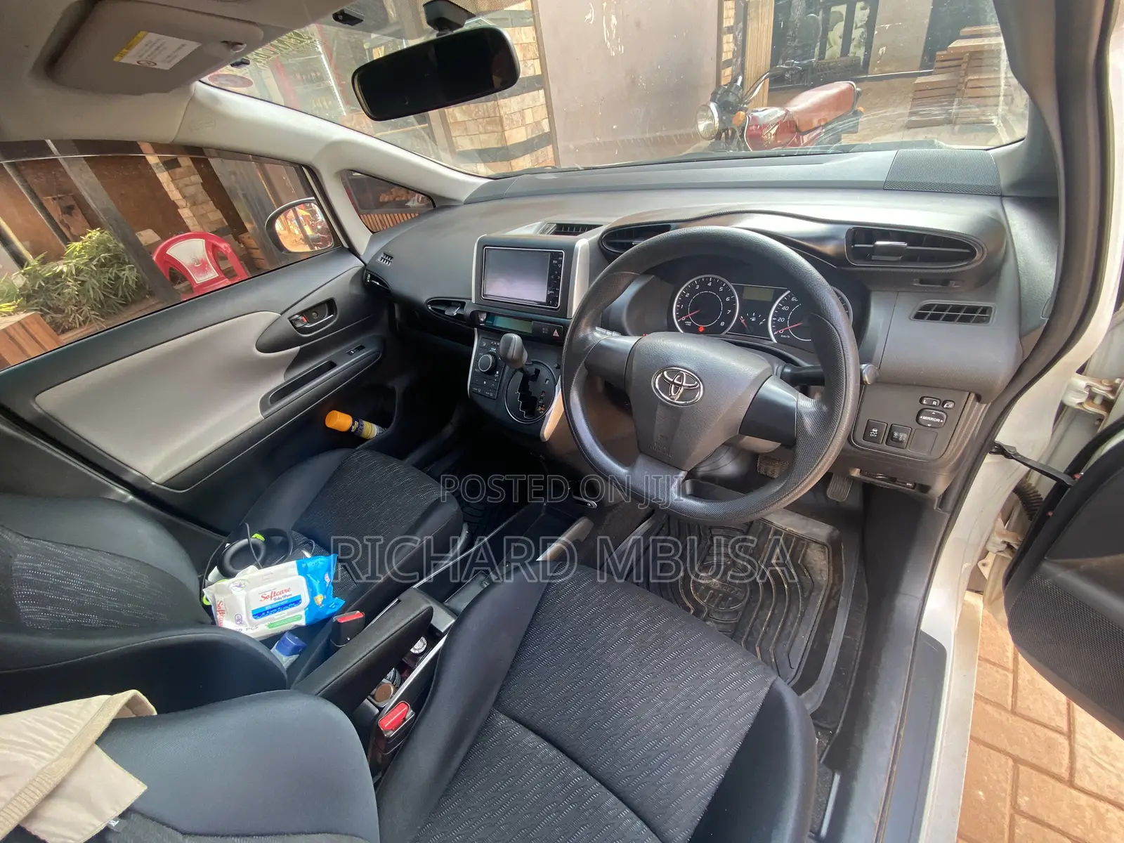Toyota Wish 2010 White