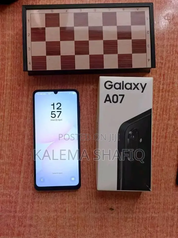 New Samsung Galaxy A07 5G 128 GB Black