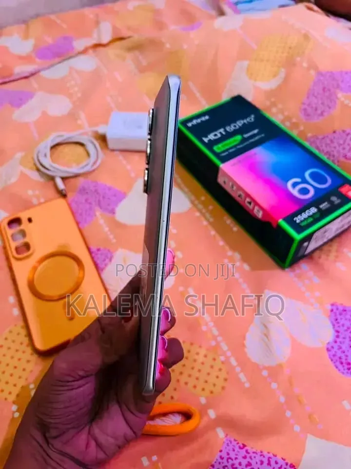 New Infinix Hot 60 Pro+ 256 GB Gray