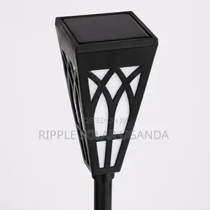 3W Solar Garden Lantern – Flickering Flame Light