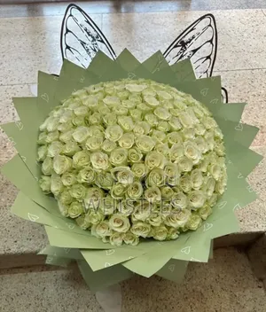 White Fresh Flower Bouquet